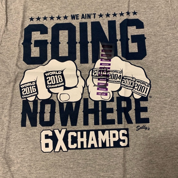 Sully’s Ain’t Going Nowhere Tee - Picture 2 of 3